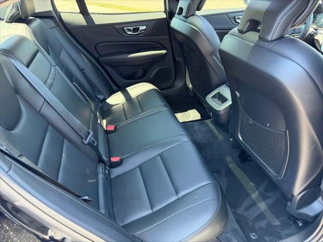 2020 Volvo S60 T6 Momentum