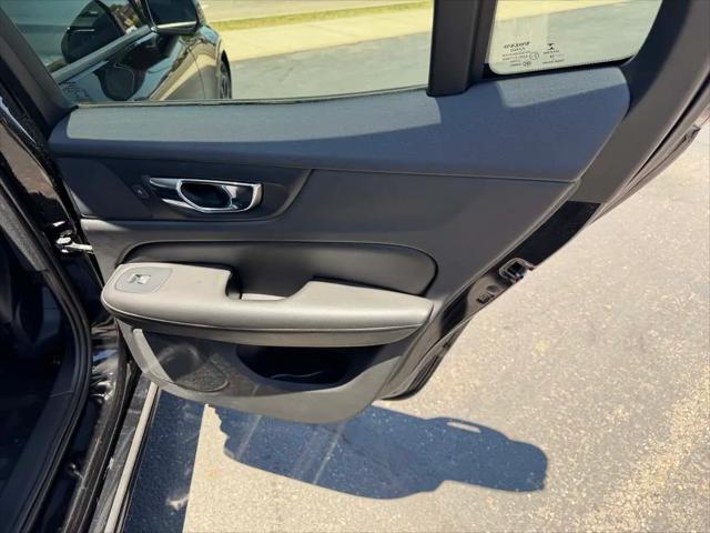 2020 Volvo S60 T6 Momentum