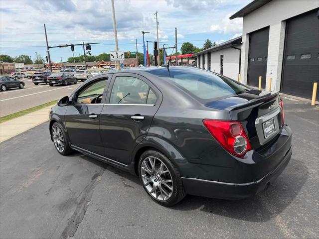 2014 Chevrolet Sonic LTZ Manual