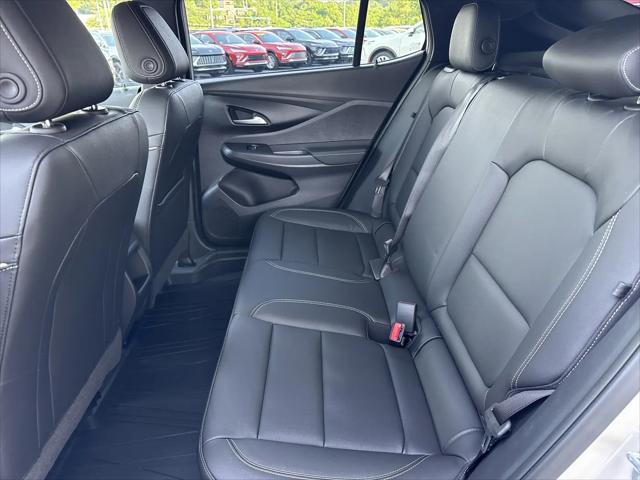2026 Buick NV Sport Touring FWD
