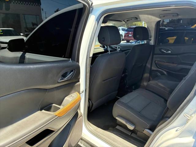 2021 GMC Acadia FWD SLE