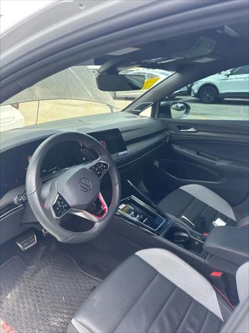 2024 Volkswagen Golf GTI 2.0T SE