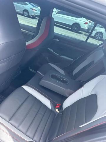 2024 Volkswagen Golf GTI 2.0T SE