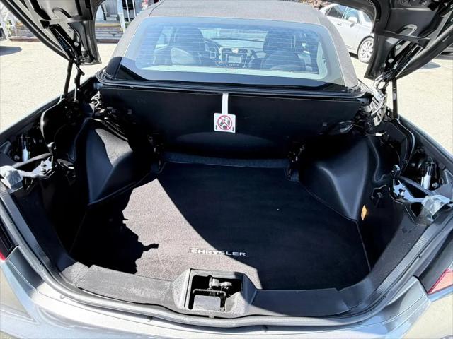2011 Chrysler 200 Limited