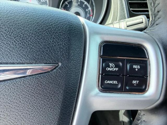 2011 Chrysler 200 Limited