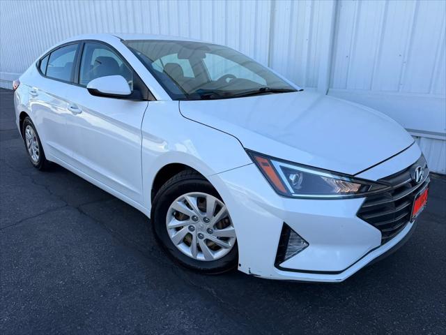 2019 Hyundai Elantra SE for sale in Reedley, CA