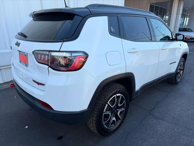 2025 Jeep Compass Trailhawk 4x4