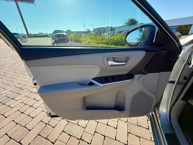 2016 Toyota Camry XLE