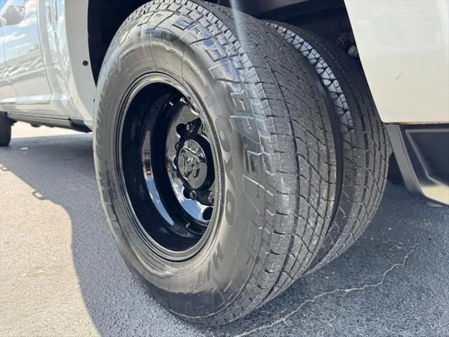 2021 Ram 3500 Laramie Crew Cab 4x4 8' Box