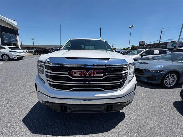 2023 GMC Sierra 1500 4WD Crew Cab Short Box SLT