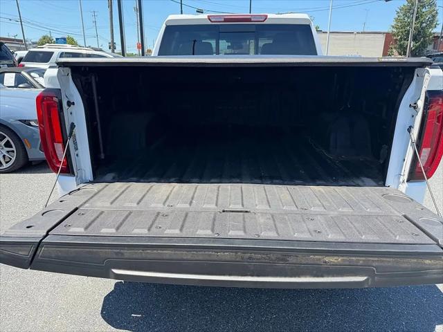 2023 GMC Sierra 1500 4WD Crew Cab Short Box SLT