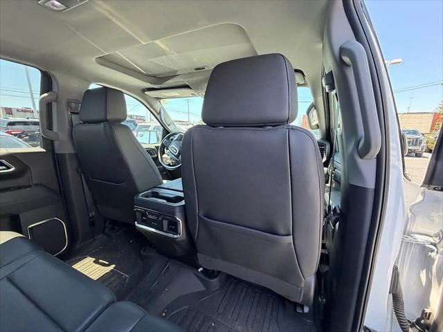 2023 GMC Sierra 1500 4WD Crew Cab Short Box SLT