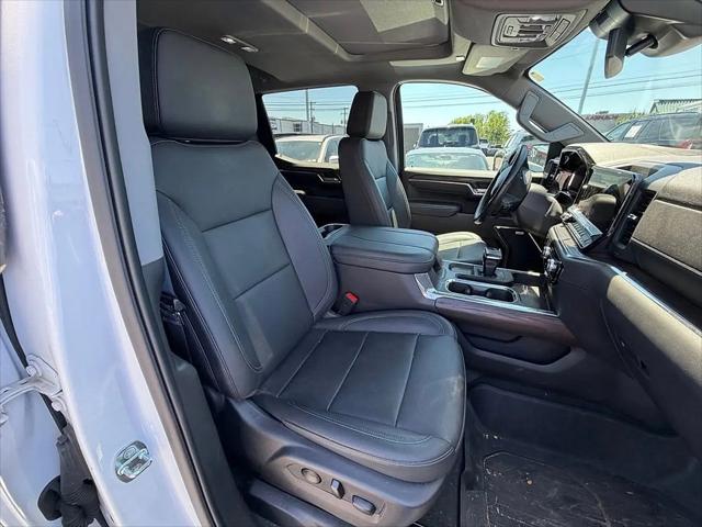 2023 GMC Sierra 1500 4WD Crew Cab Short Box SLT