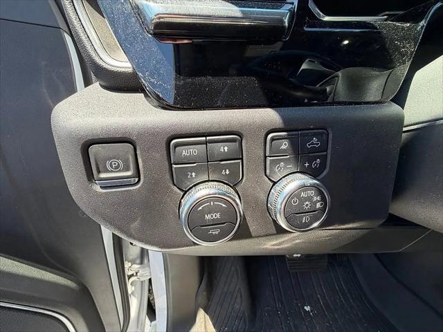 2023 GMC Sierra 1500 4WD Crew Cab Short Box SLT