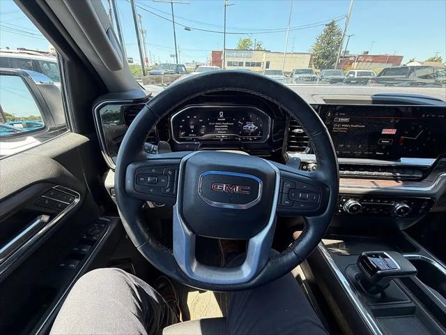 2023 GMC Sierra 1500 4WD Crew Cab Short Box SLT