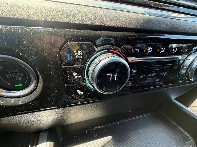 2023 GMC Sierra 1500 4WD Crew Cab Short Box SLT