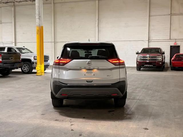 2021 Nissan Rogue SV FWD