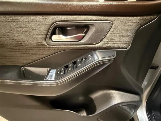 2021 Nissan Rogue SV FWD