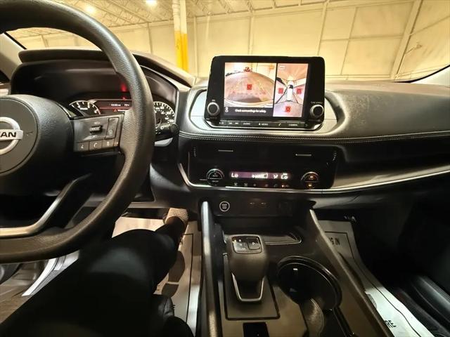 2021 Nissan Rogue SV FWD