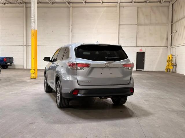 2015 Toyota Highlander LE V6