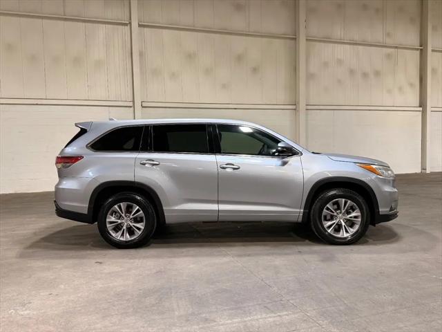 2015 Toyota Highlander LE V6