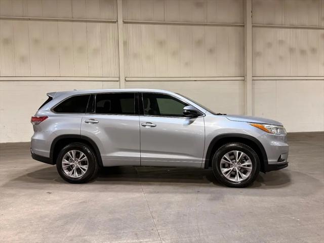 2015 Toyota Highlander LE V6