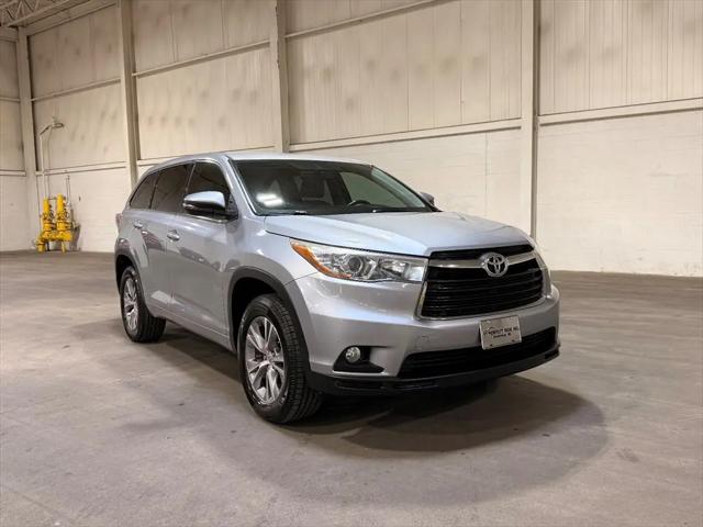 2015 Toyota Highlander LE V6
