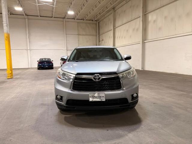 2015 Toyota Highlander LE V6