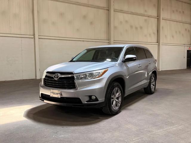 2015 Toyota Highlander LE V6