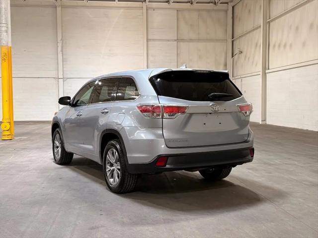 2015 Toyota Highlander LE V6