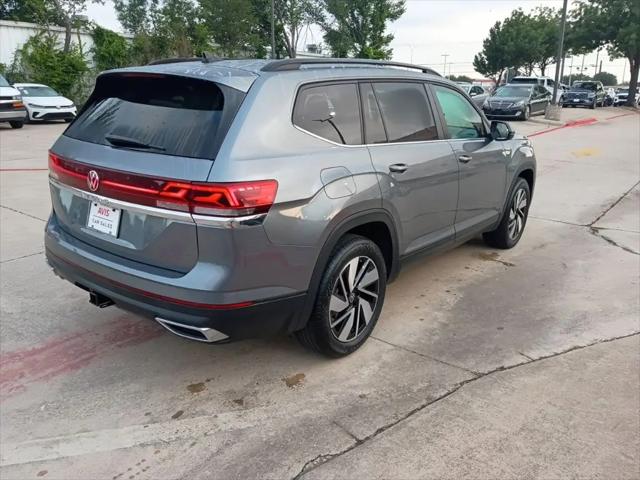 2025 Volkswagen Atlas 2.0T SE w/Technology