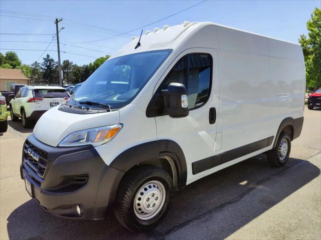 2024 Ram ProMaster 2500 Cargo Van Tradesman High Roof 136" WB w/Pass Seat