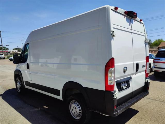 2024 Ram ProMaster 2500 Cargo Van Tradesman High Roof 136" WB w/Pass Seat