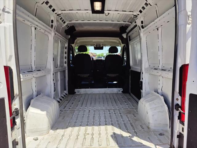 2024 Ram ProMaster 2500 Cargo Van Tradesman High Roof 136" WB w/Pass Seat