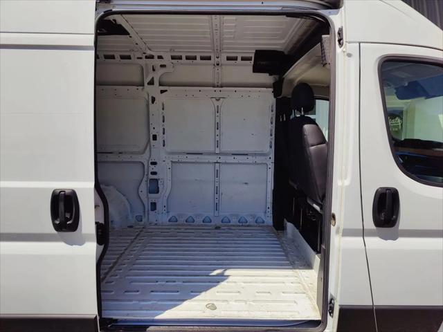 2024 Ram ProMaster 2500 Cargo Van Tradesman High Roof 136" WB w/Pass Seat
