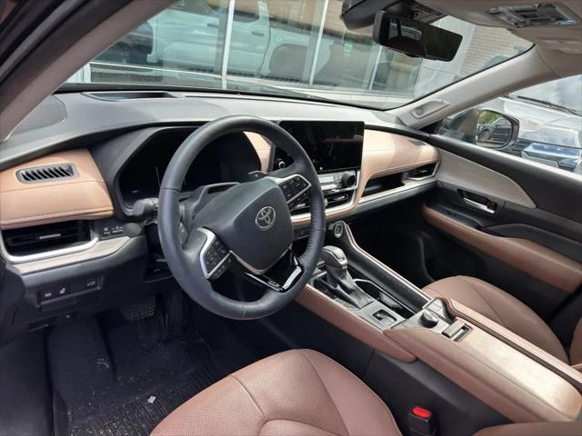 2024 Toyota Grand Highlander Platinum
