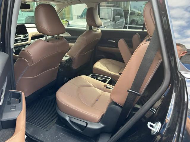 2024 Toyota Grand Highlander Platinum