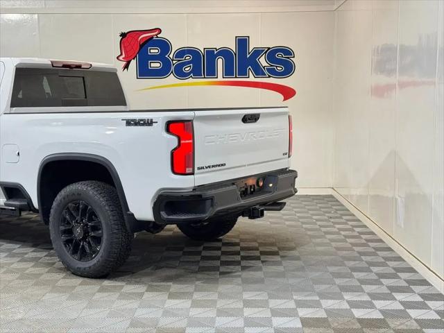 2026 Chevrolet Silverado 2500HD Crew Cab, Standard Bed, LTZ, 4WD