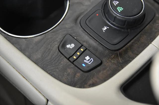 2020 GMC Acadia AWD Denali