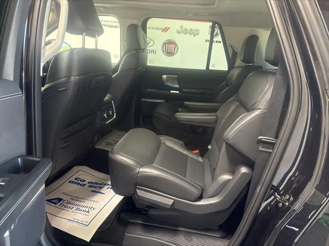 2025 Ford Expedition Platinum MAX