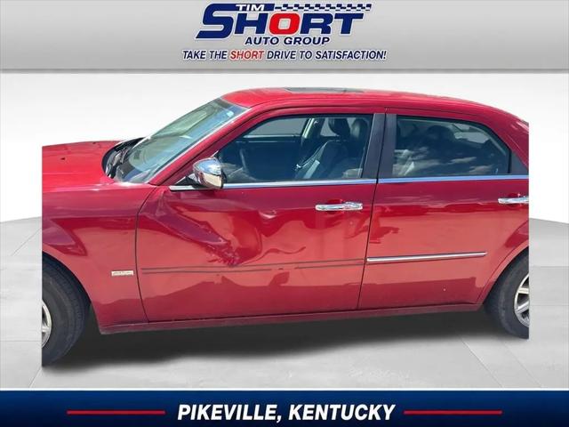 2010 Chrysler 300 Touring/Signature Series/Executive Series for sale in Pikeville, KY