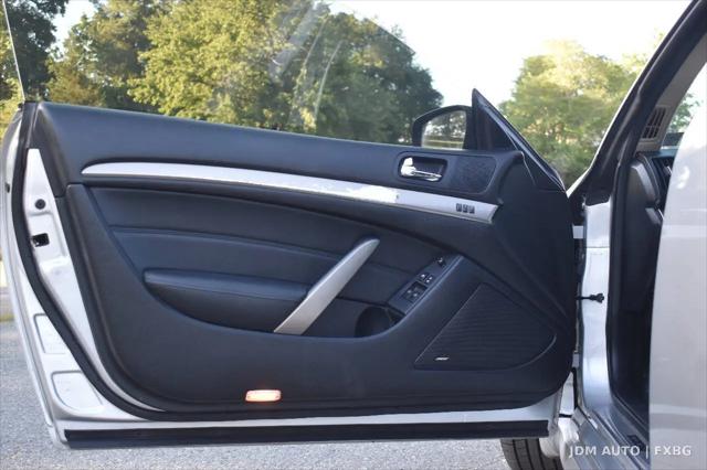 2011 INFINITI G37 G37x