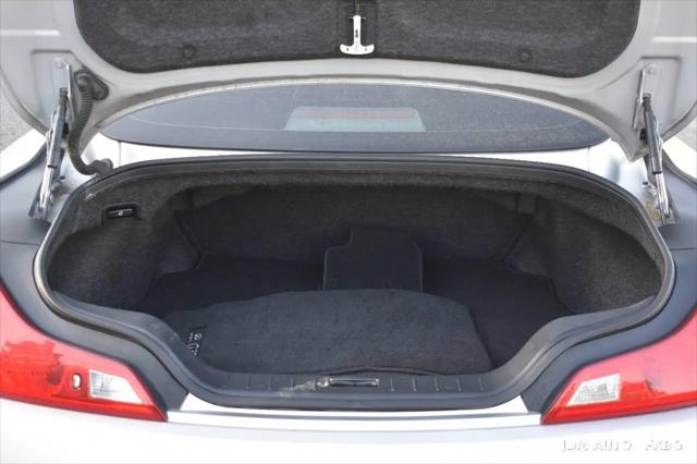 2011 INFINITI G37 G37x