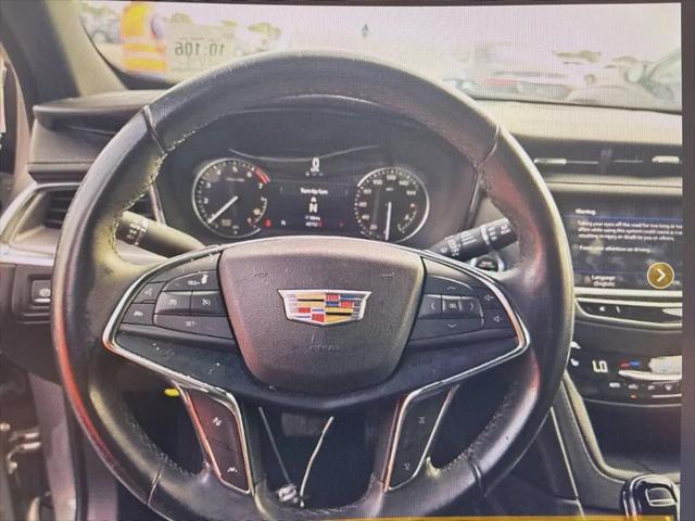 2023 Cadillac XT5 FWD Luxury