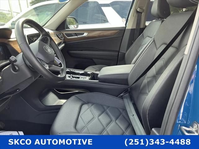 2025 Volkswagen Atlas 2.0T SE w/Technology
