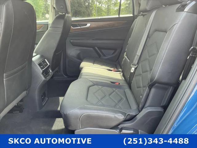2025 Volkswagen Atlas 2.0T SE w/Technology