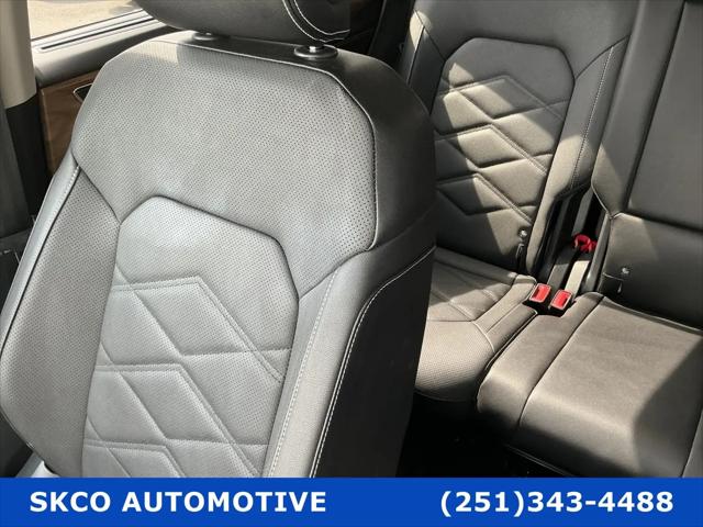 2025 Volkswagen Atlas 2.0T SE w/Technology