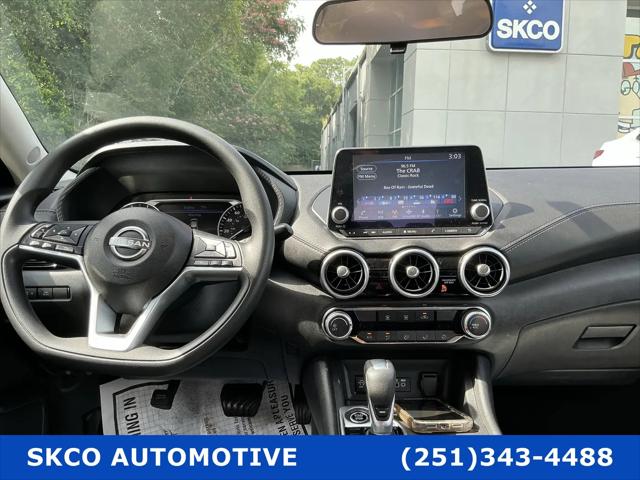 2024 Nissan Sentra SV Xtronic CVT