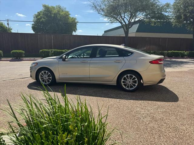 2019 Ford Fusion Hybrid SE