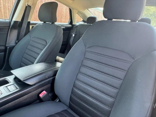 2019 Ford Fusion Hybrid SE